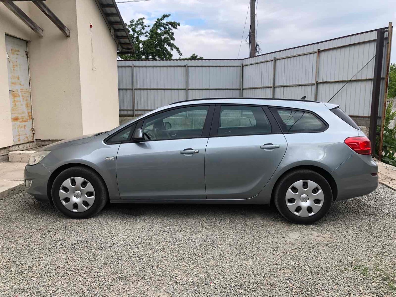 Opel Astra - фото 3