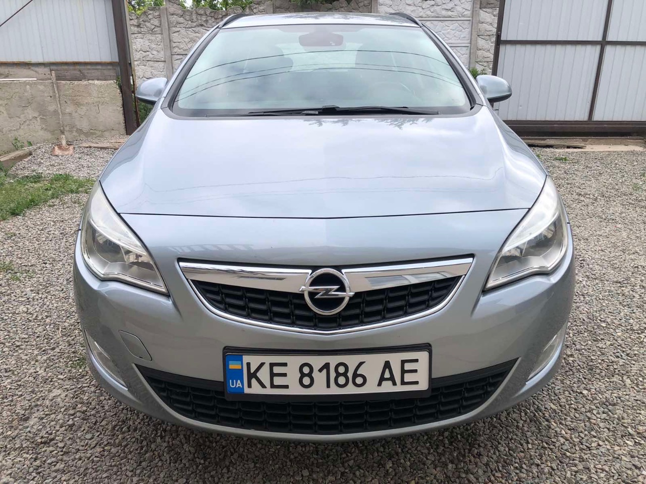 Opel Astra - фото 1