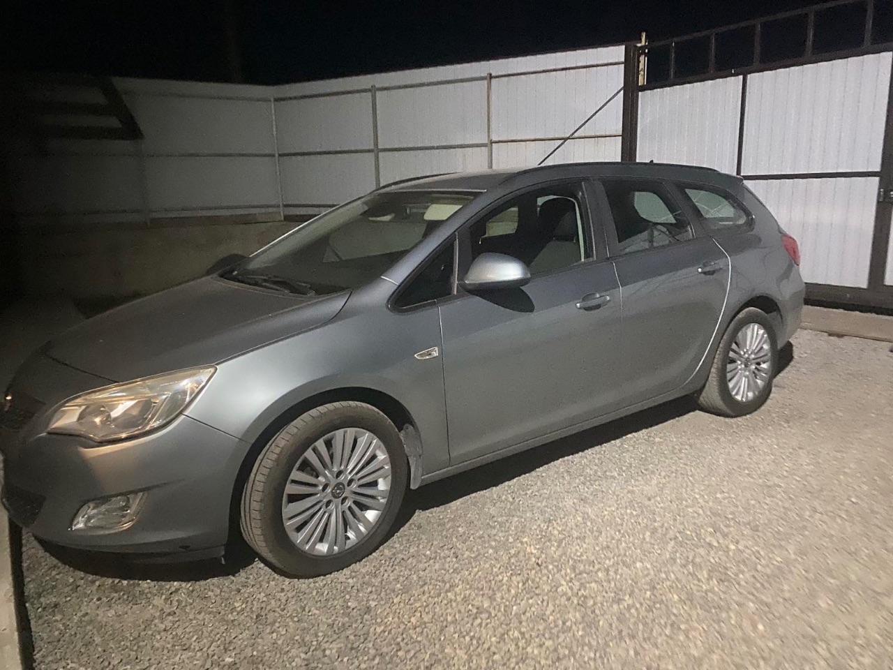 Opel Astra - фото 5