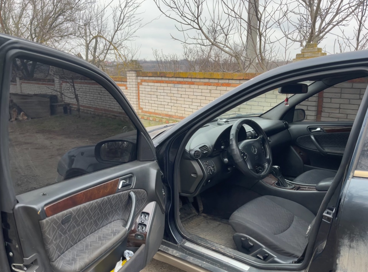 Mercedes-Benz C-Класс - фото 5