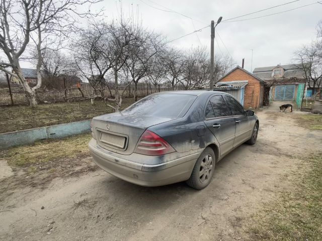 Mercedes-Benz C-Класс - зображення 2