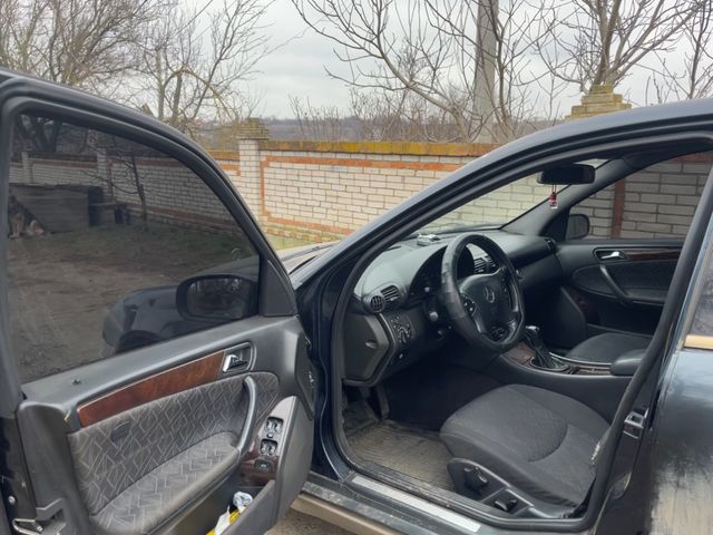 Mercedes-Benz C-Класс - зображення 5