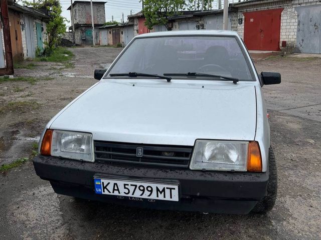 Lada (ВАЗ) 21099 - зображення 1