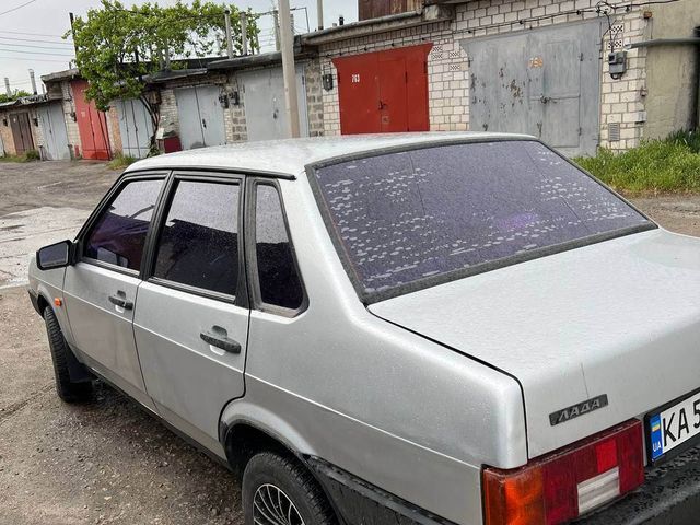 Lada (ВАЗ) 21099 - зображення 3