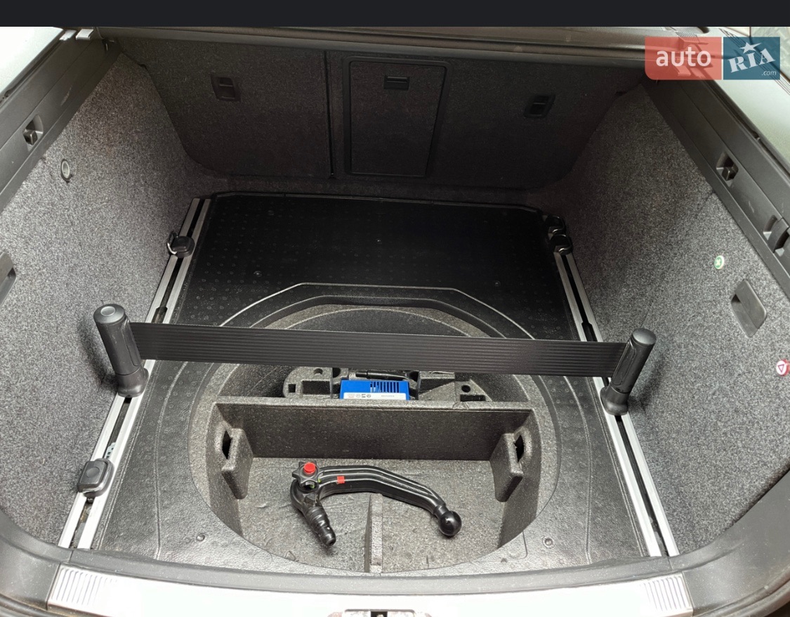 Skoda Superb - фото 12