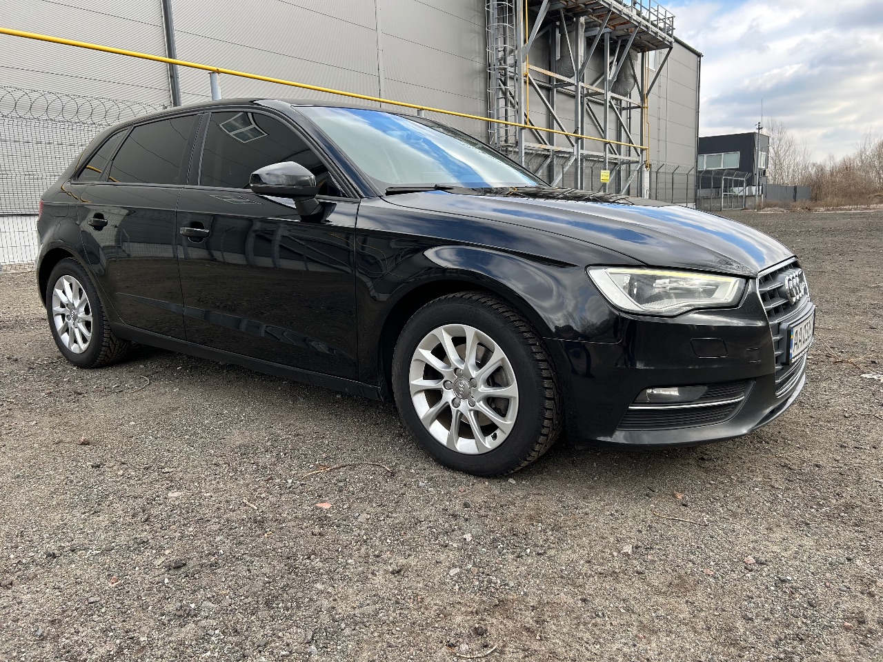 Audi A3 - фото 7