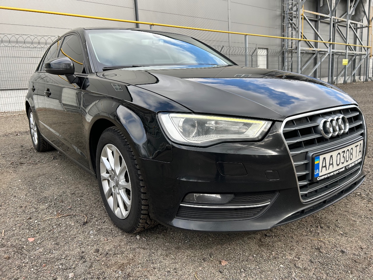 Audi A3 - фото 5