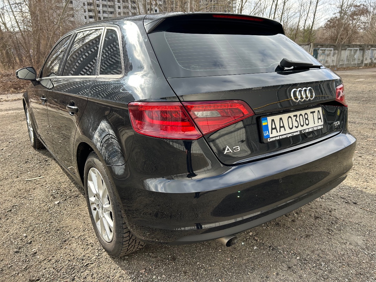 Audi A3 - фото 12