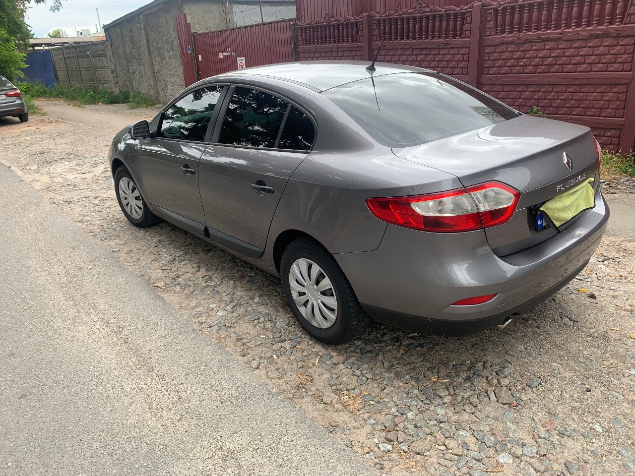 Renault Fluence - фото 3