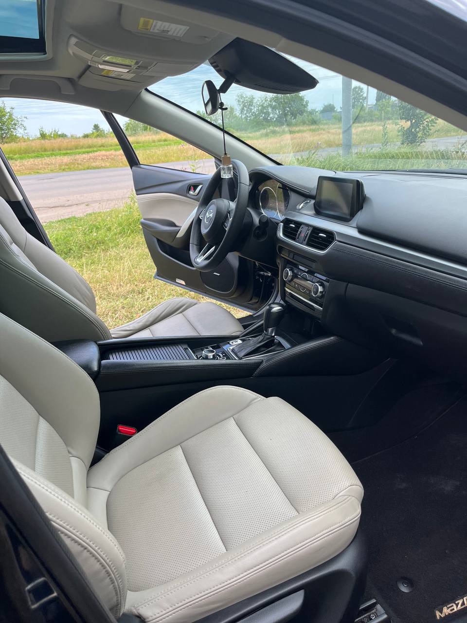 Mazda 6 - фото 5