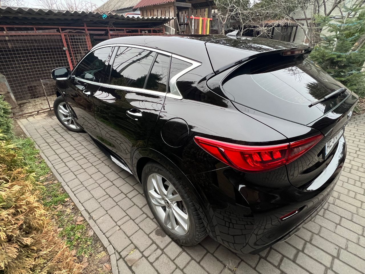 Infiniti QX30 - фото 5