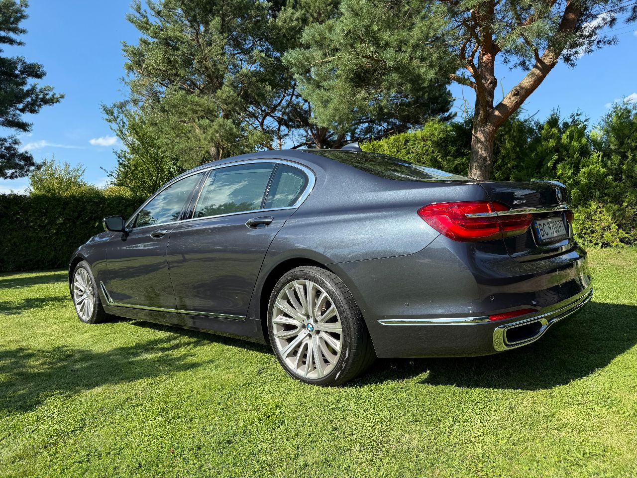 BMW 7 серії - фото 7