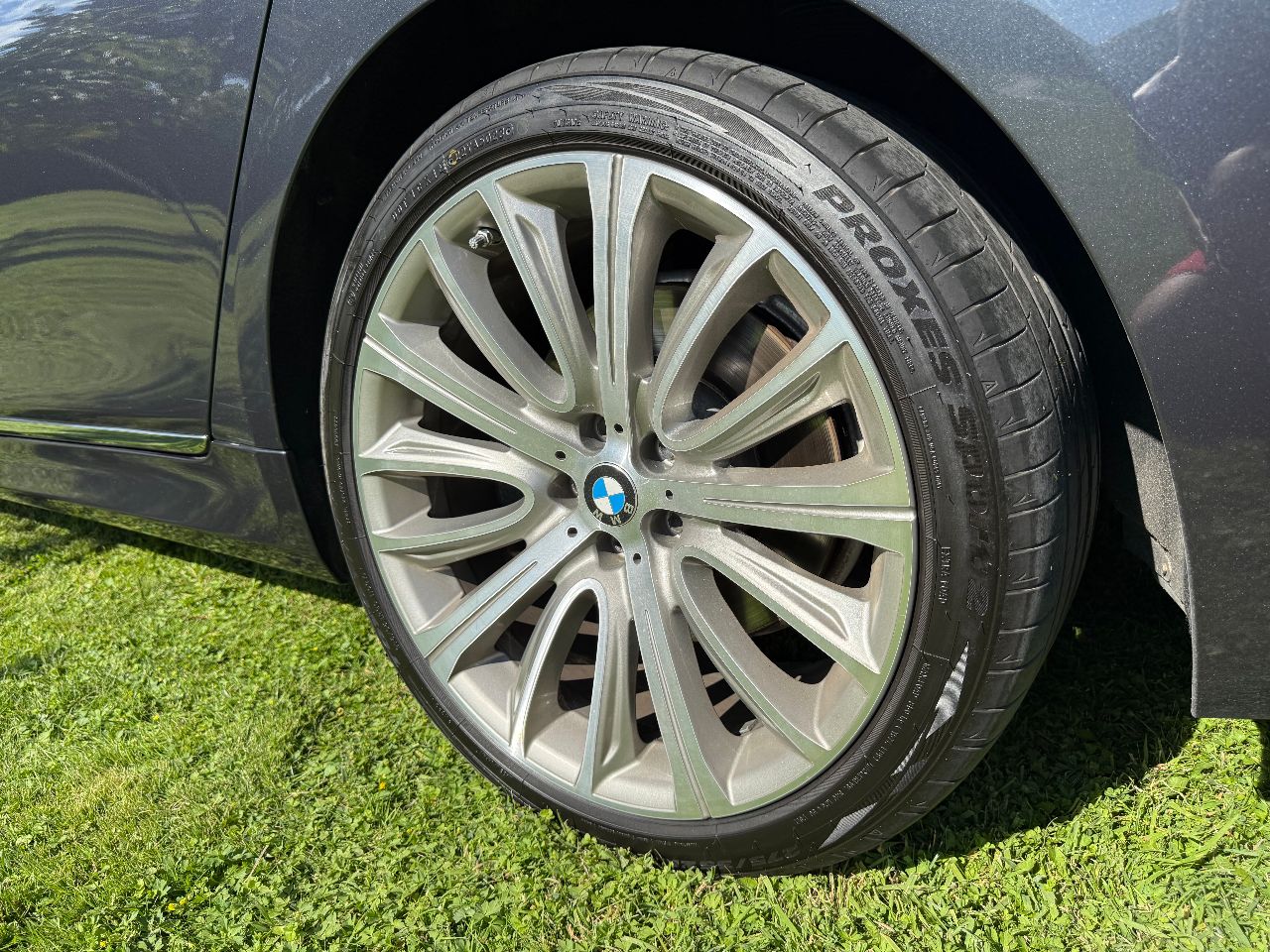 BMW 7 серії - фото 11