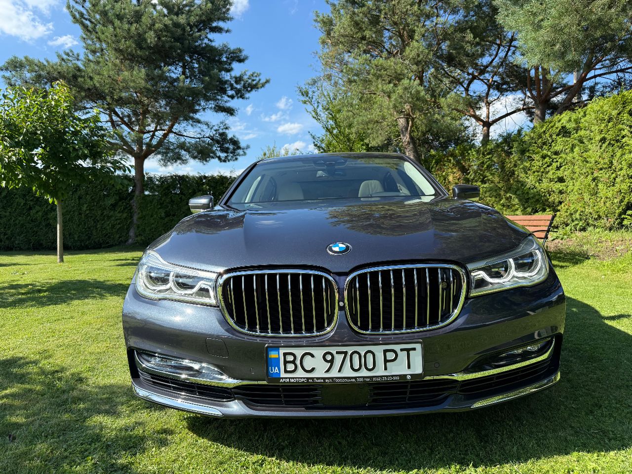 BMW 7 серії - фото 10