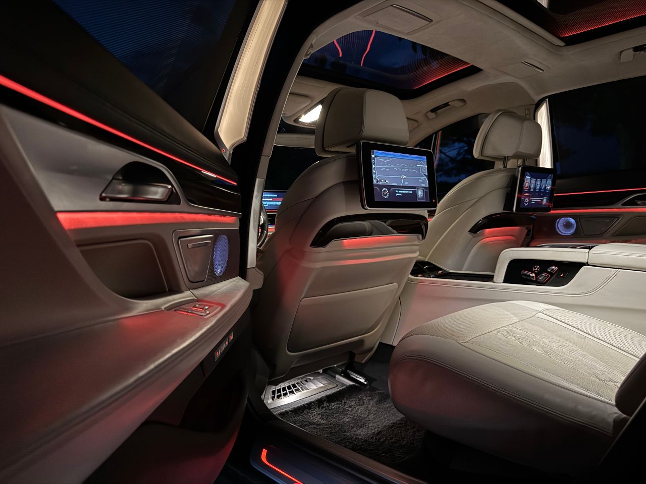 BMW 7 серії - фото 52