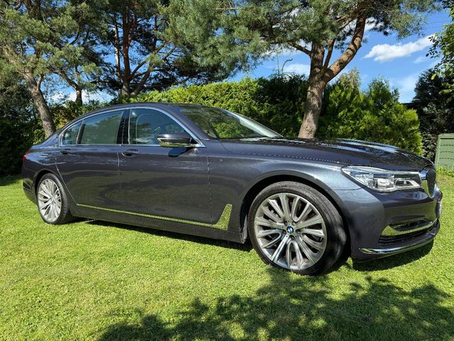 BMW 7 серії - зображення 2
