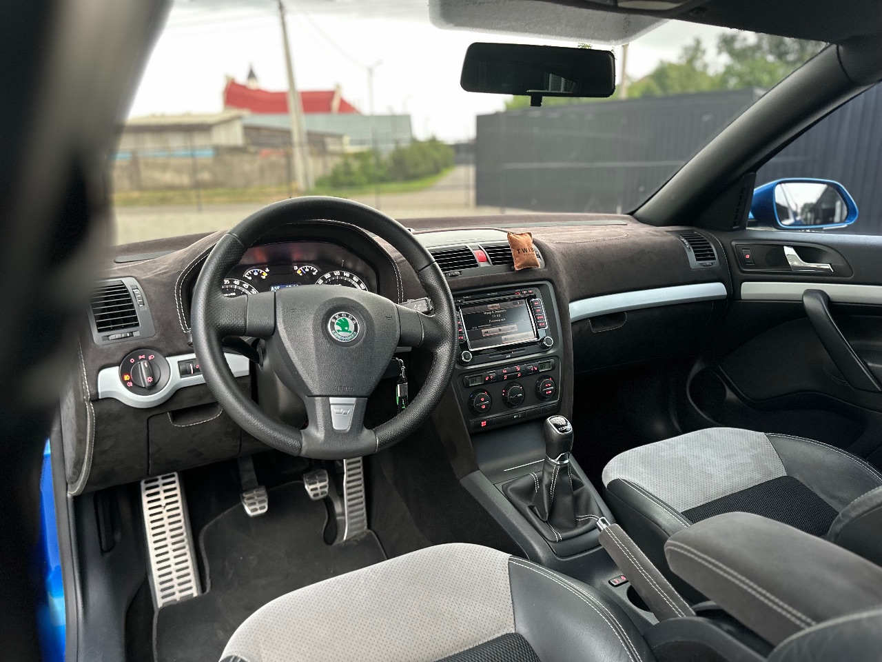 Skoda Octavia RS - фото 15