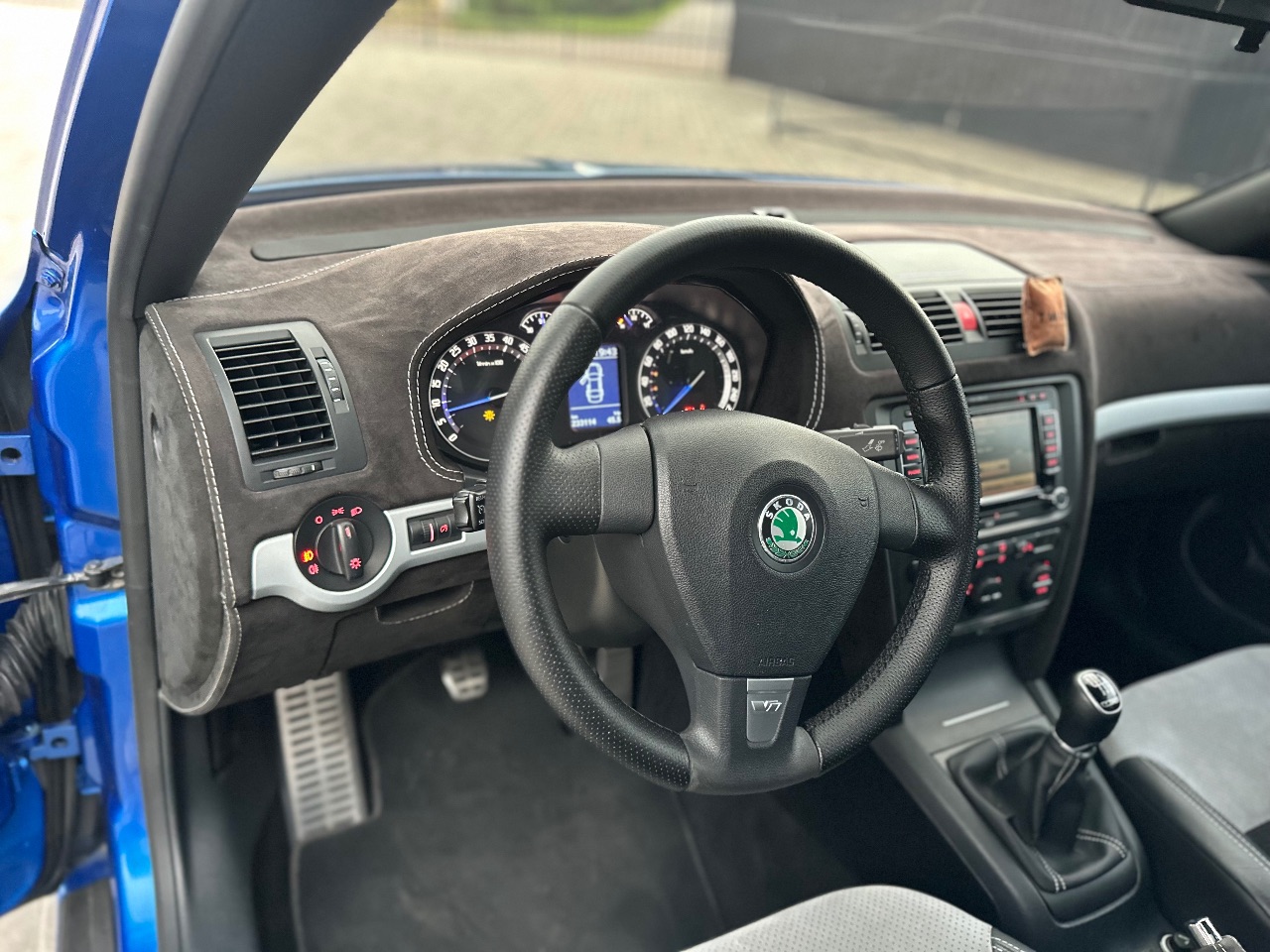 Skoda Octavia RS - фото 13