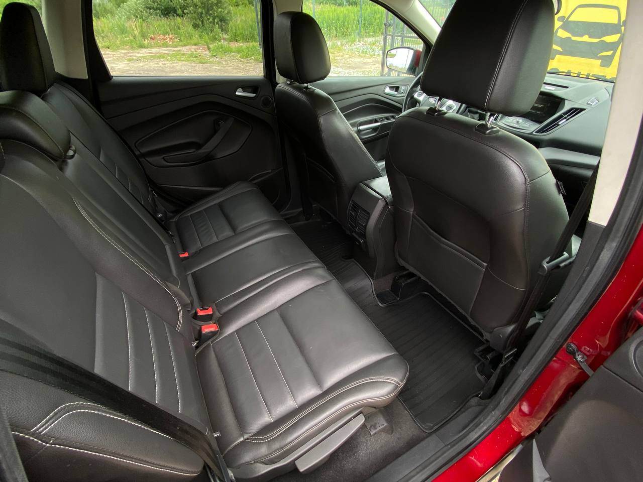 Ford Escape - фото 12