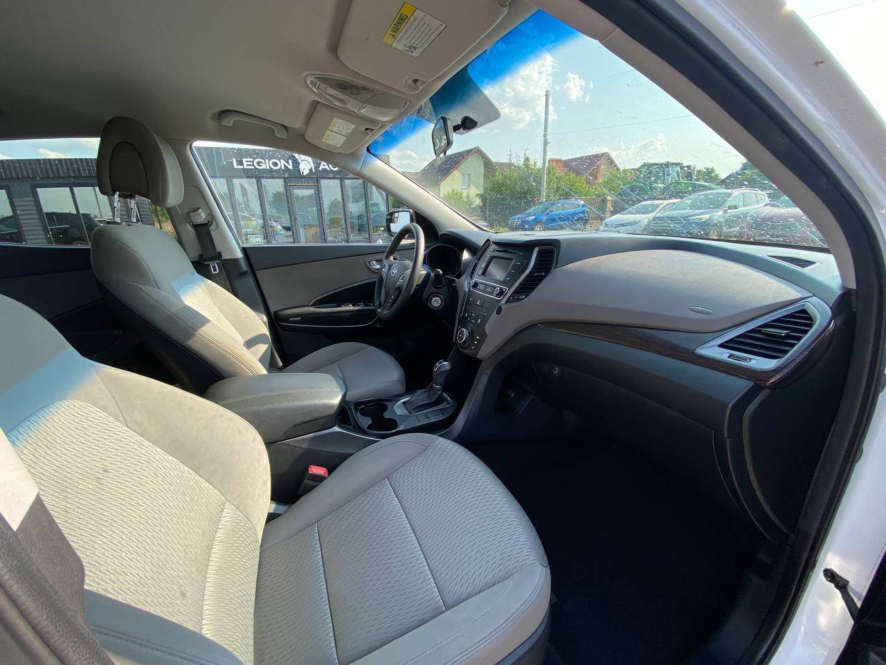 Hyundai Santa Fe - фото 10