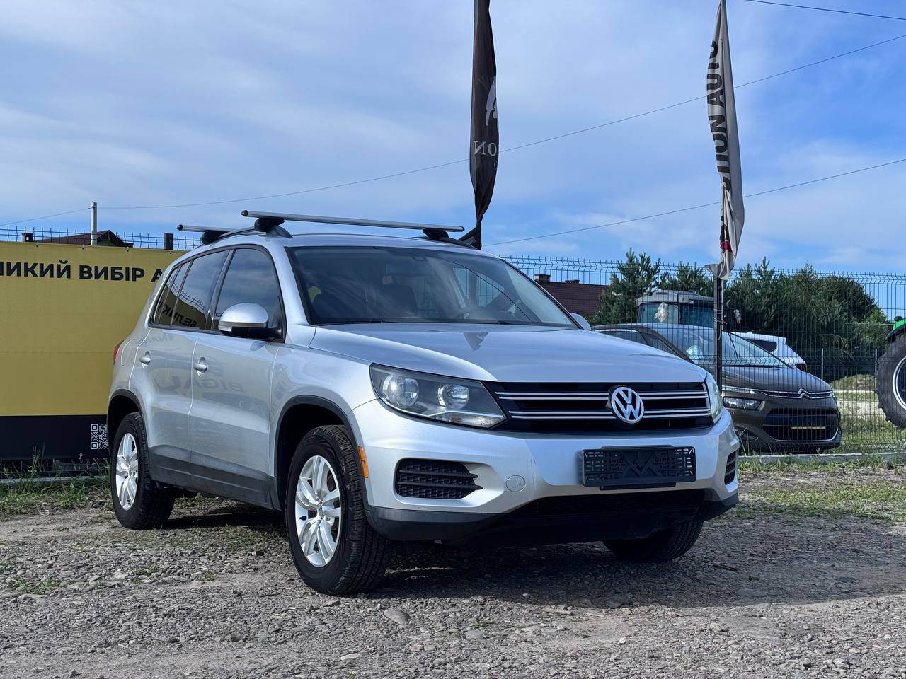 Volkswagen Tiguan - фото 1