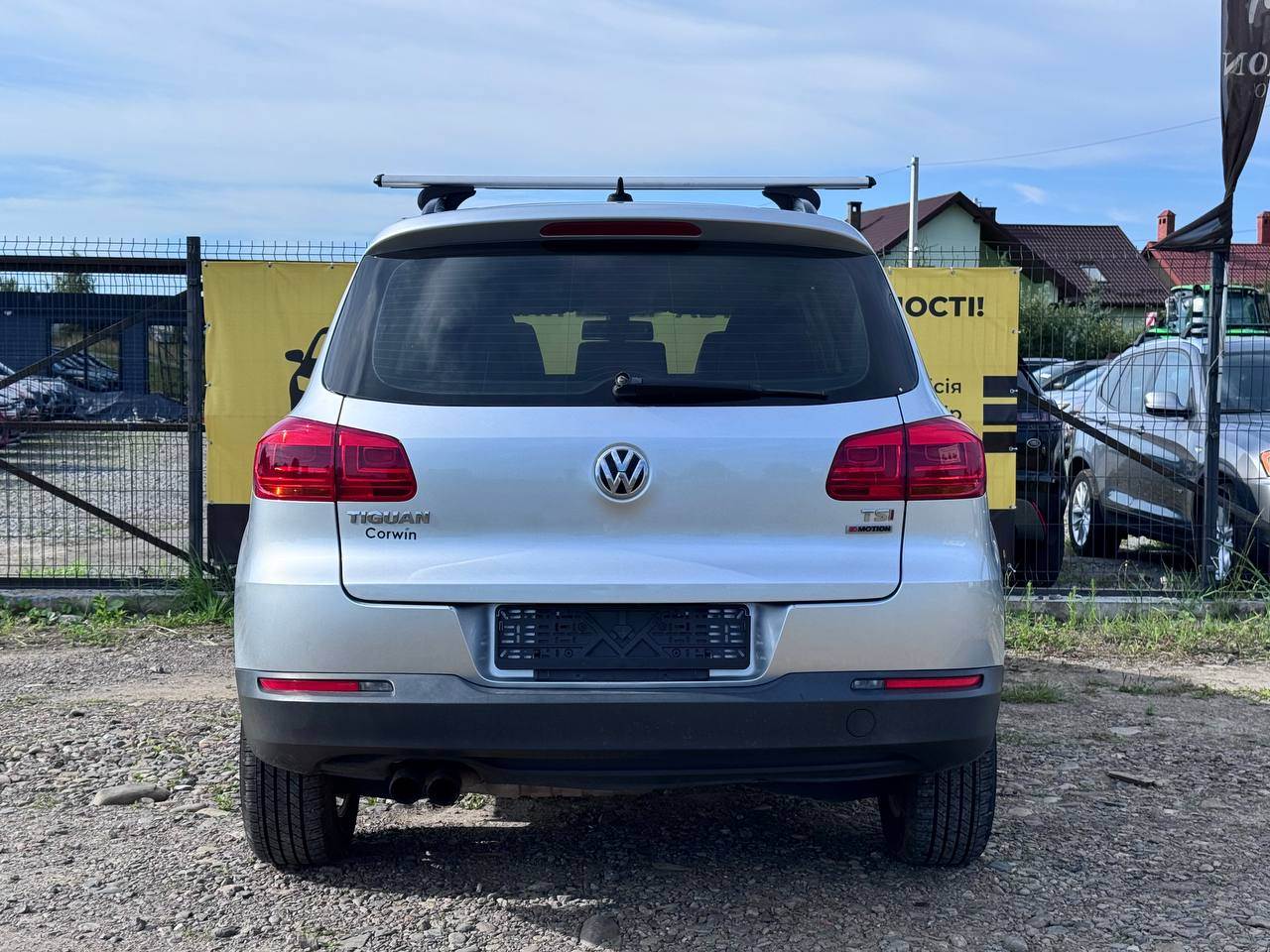 Volkswagen Tiguan - фото 6