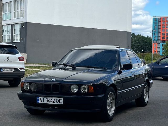 BMW 5 серії - зображення 1
