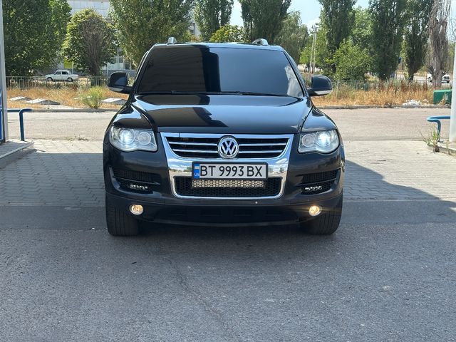 Volkswagen Touareg - зображення 2