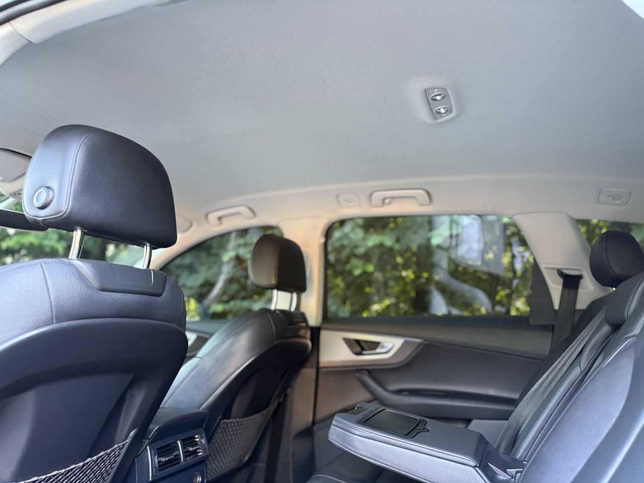 Audi Q7 - фото 31
