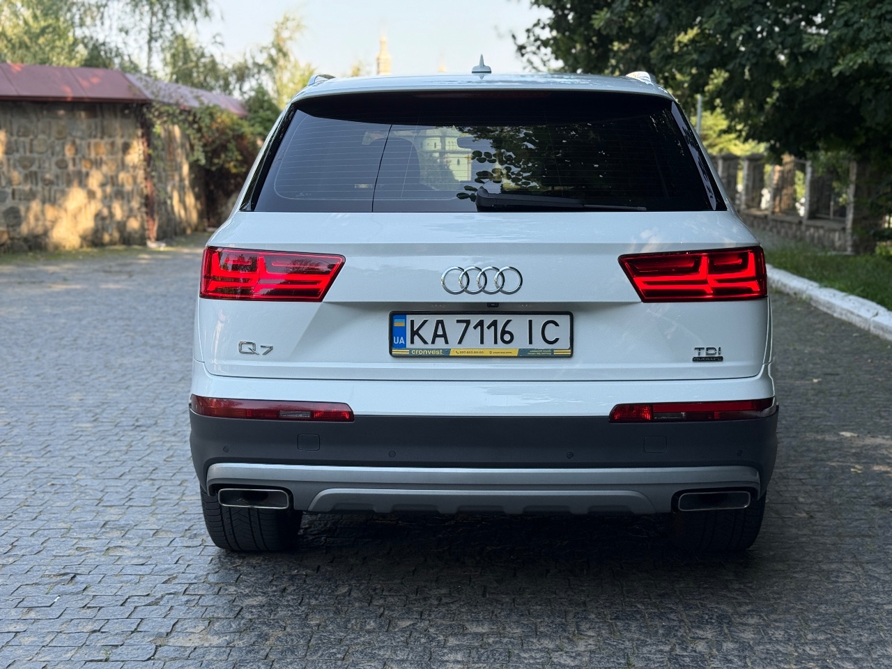 Audi Q7 - фото 10