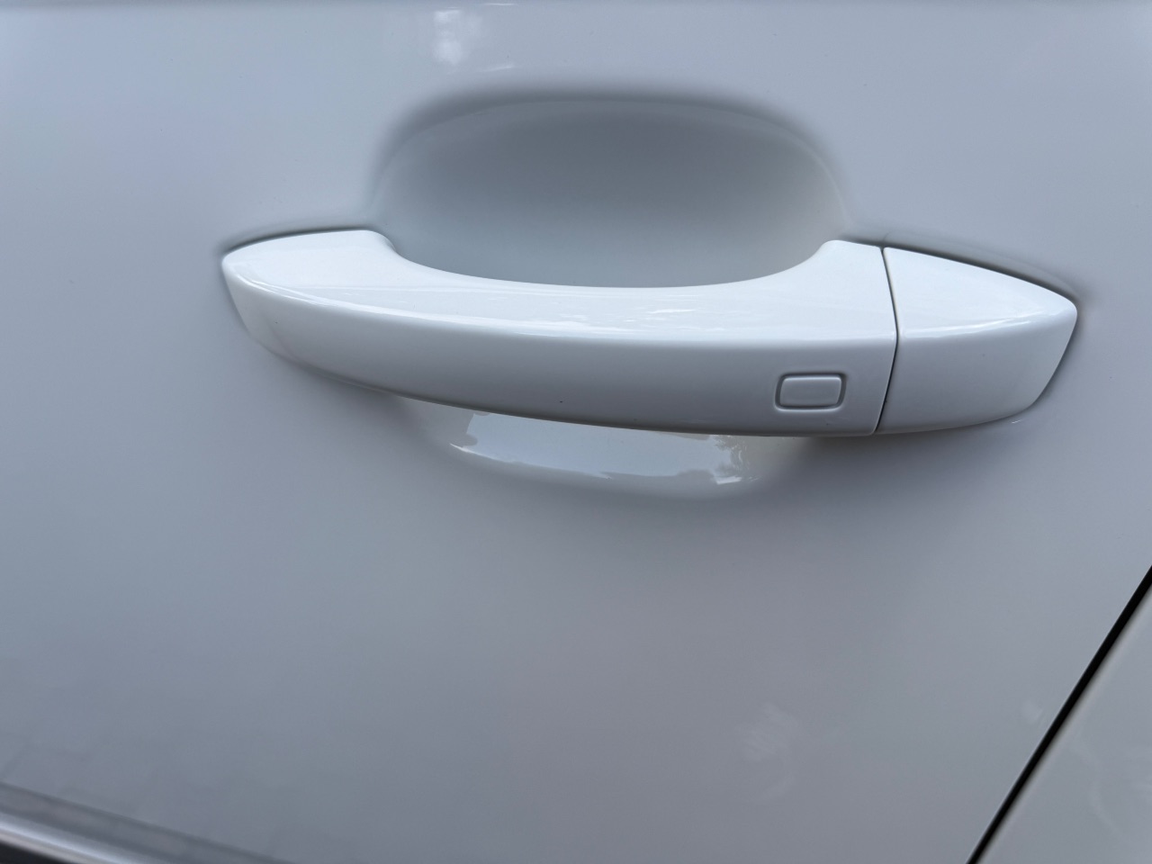 Audi Q7 - фото 46