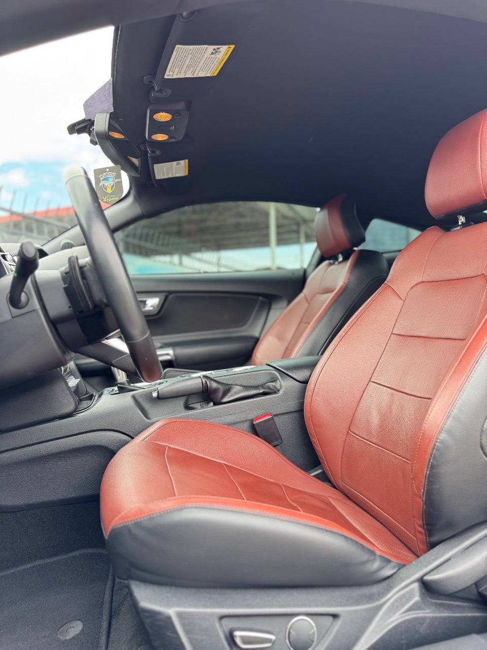 Ford Mustang - фото 11