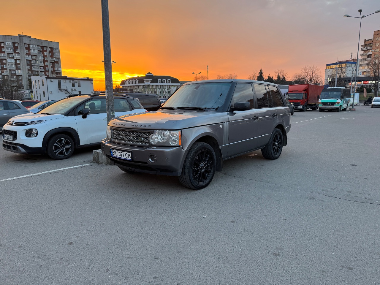 Land Rover Range Rover - фото 1