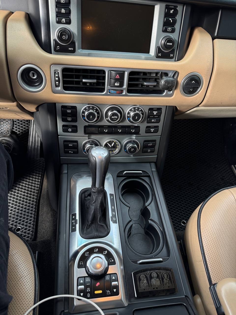 Land Rover Range Rover - фото 12