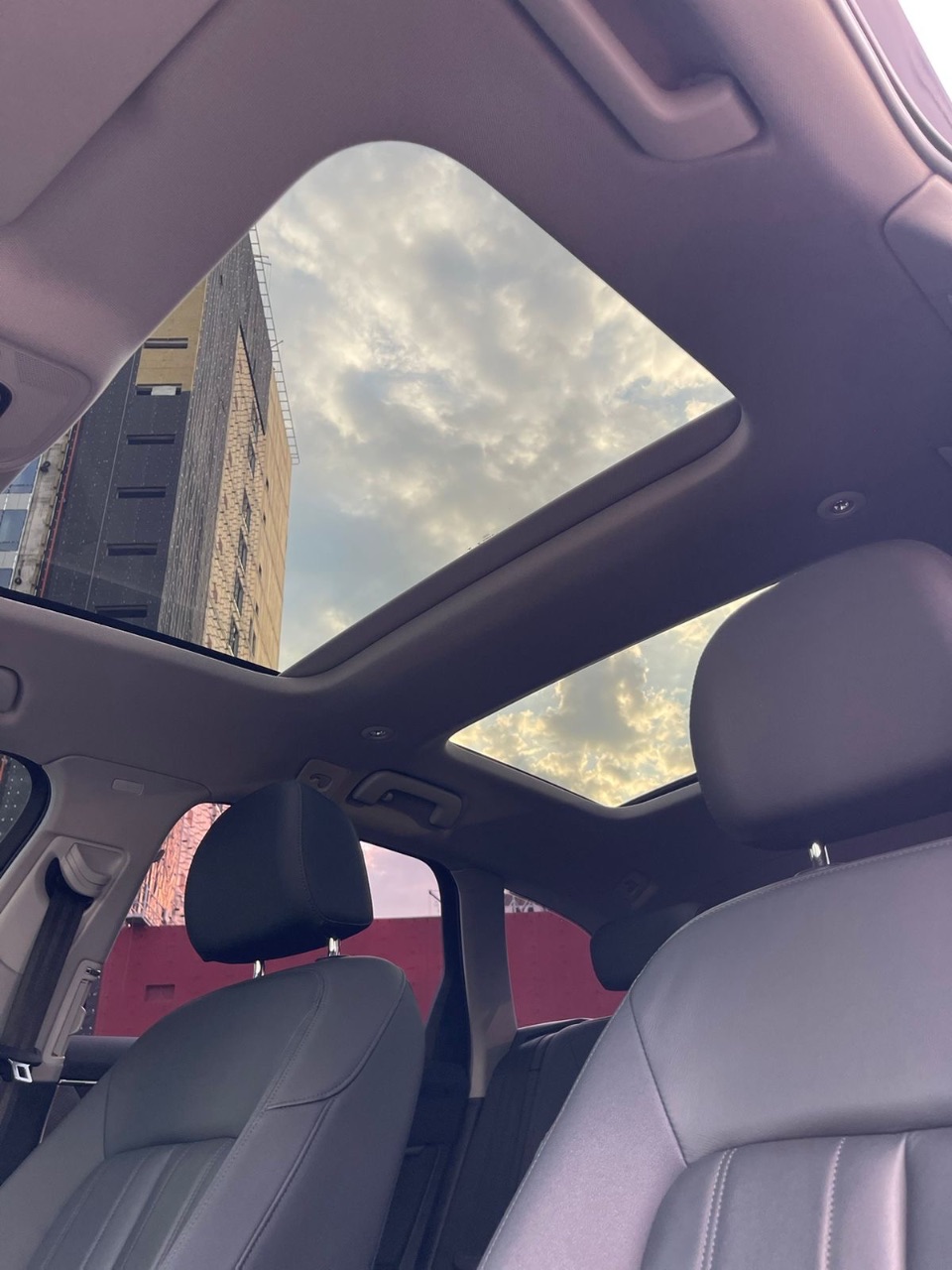 Audi A6 - фото 25