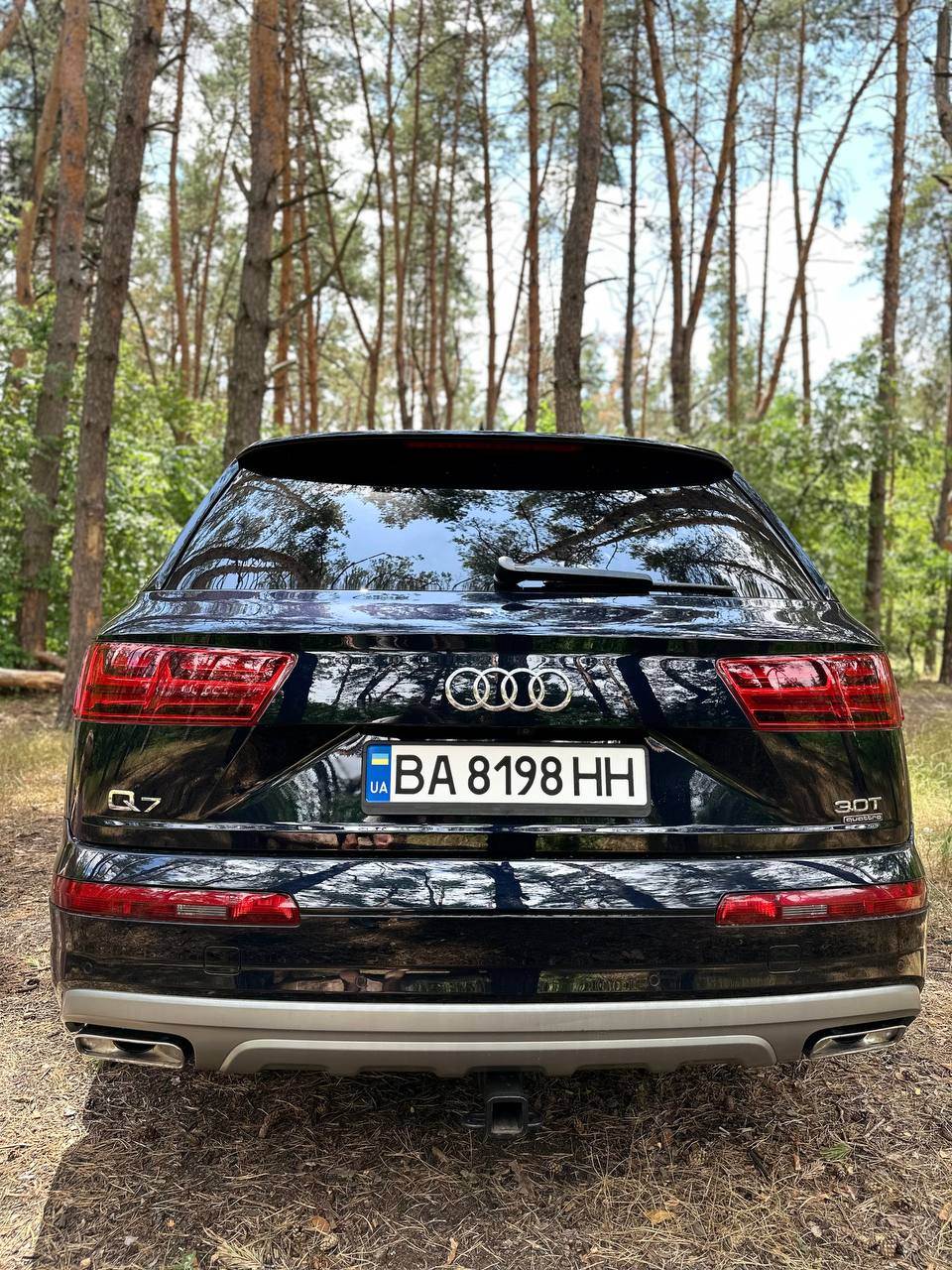 Audi Q7 - фото 8