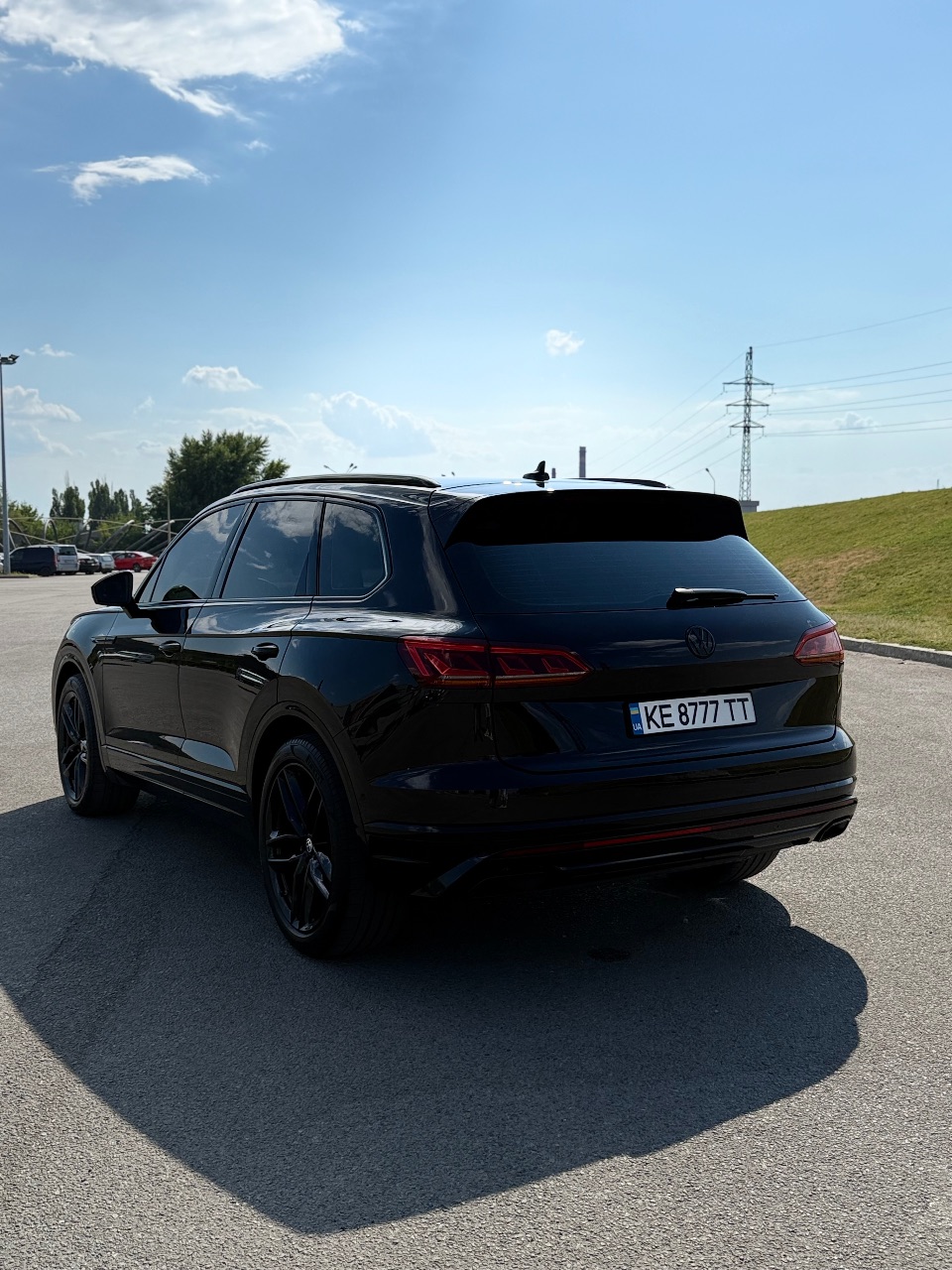 Volkswagen Touareg - фото 9