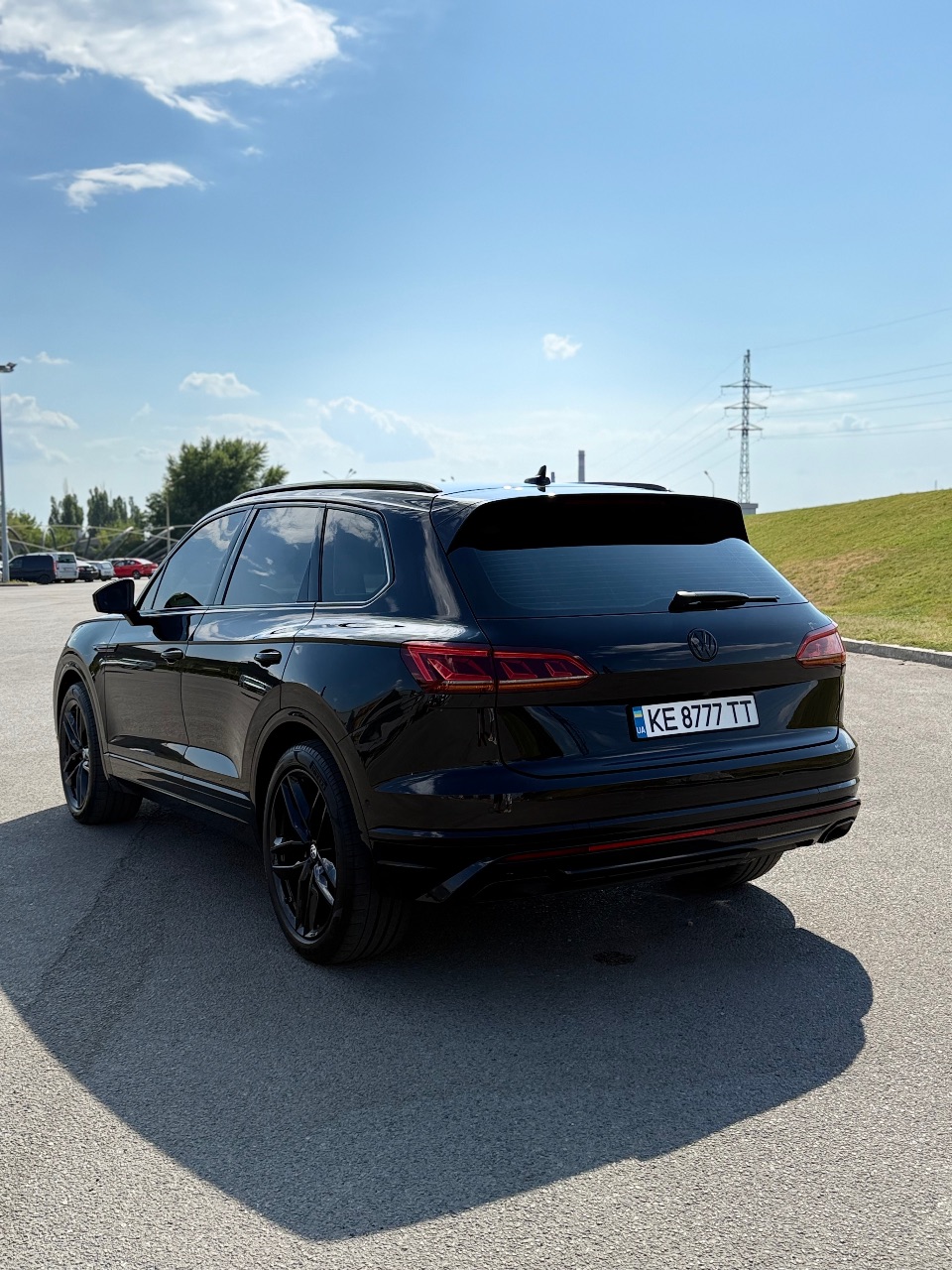 Volkswagen Touareg - фото 10
