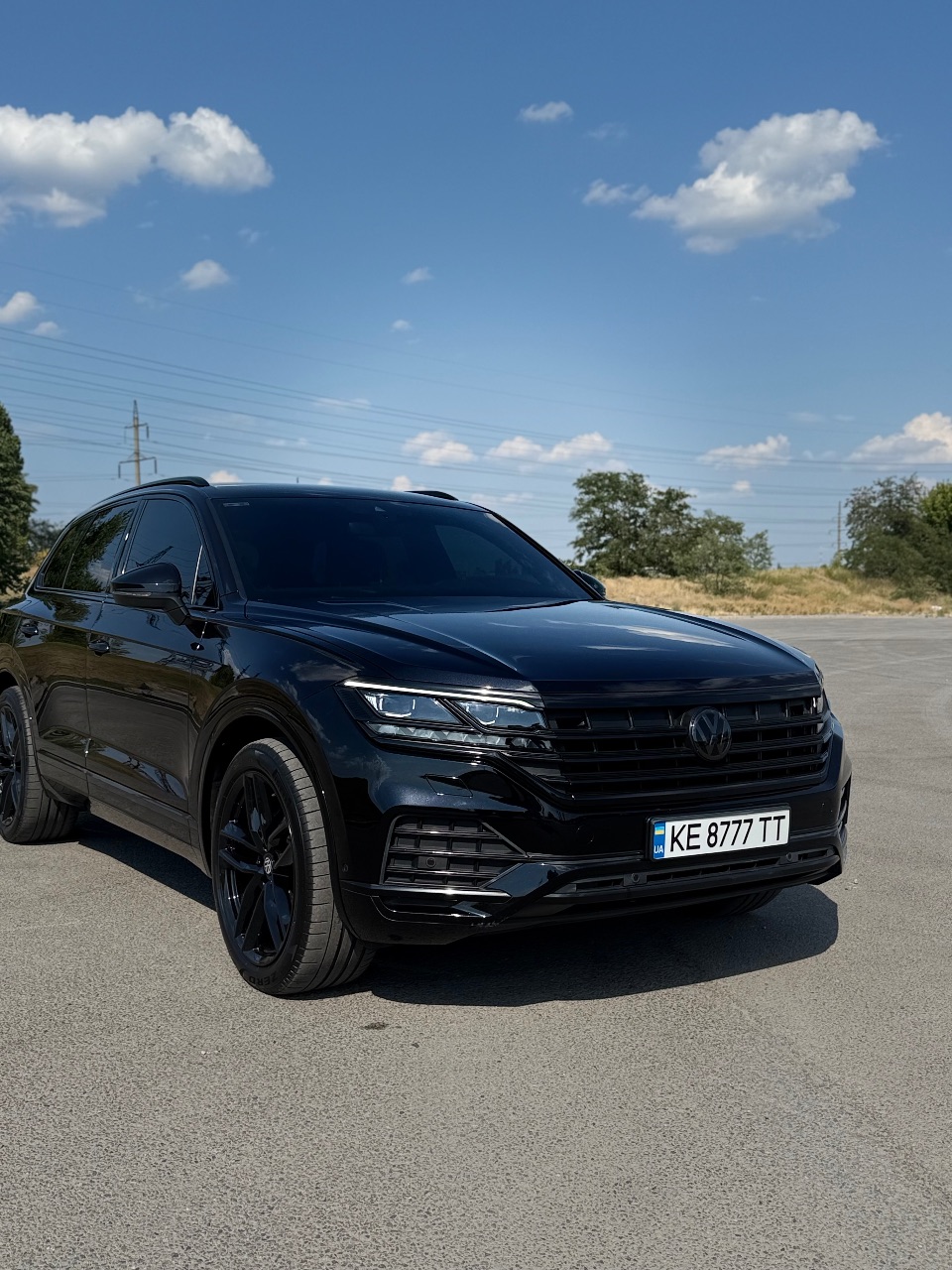 Volkswagen Touareg - фото 2