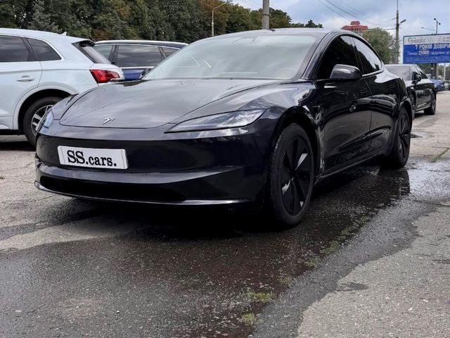 Tesla Model 3 - зображення 1