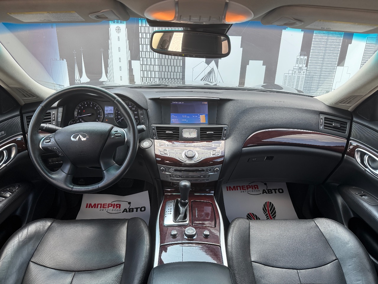 Infiniti Q70 - фото 2