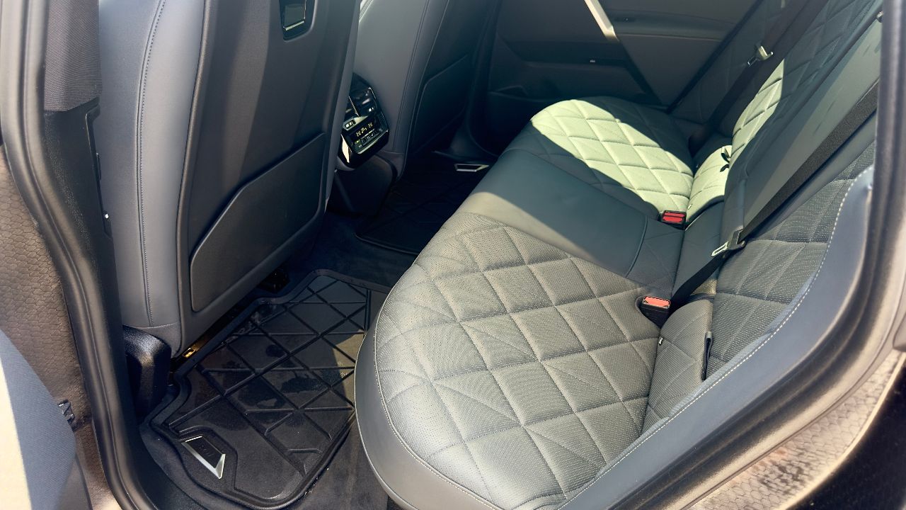 BMW iX - фото 34