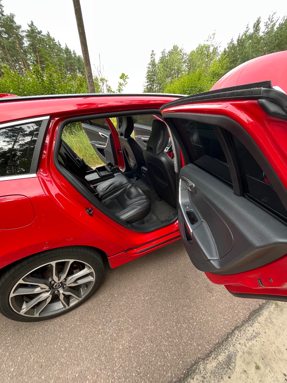 Volvo V60 - фото 20