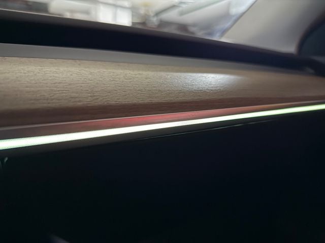 Tesla Model Y - фото 3