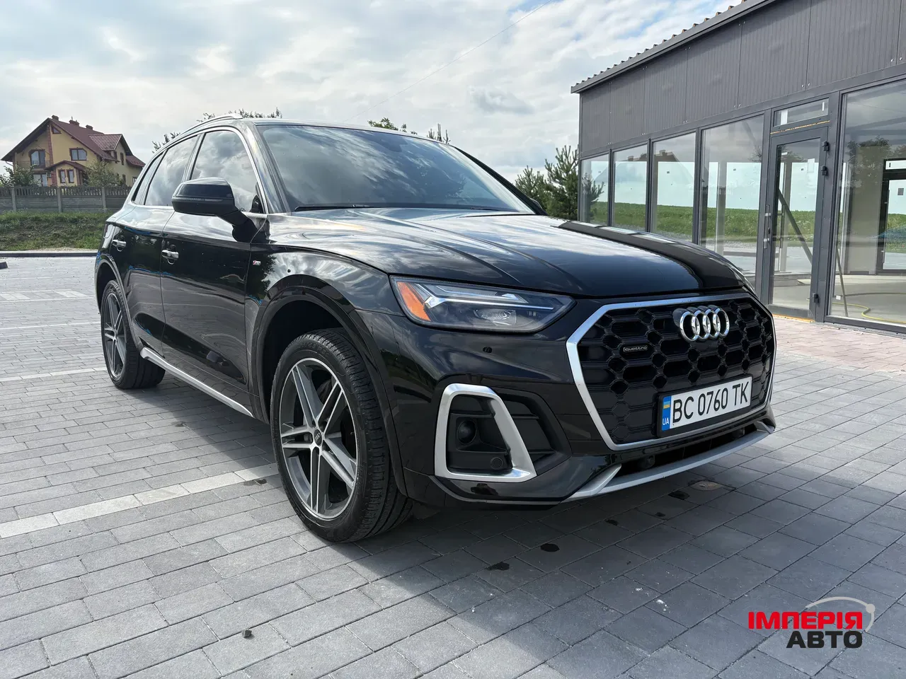 Audi Q5 - фото 3