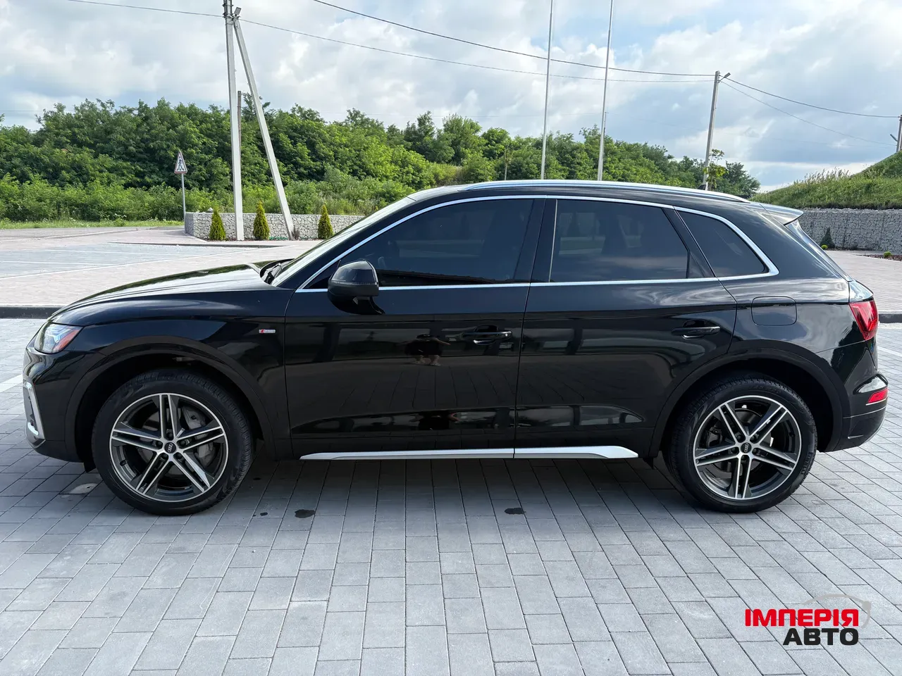 Audi Q5 - фото 1