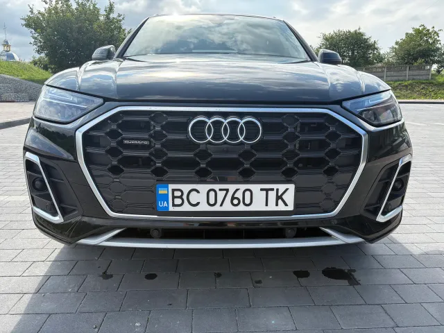 Audi Q5 - фото 4