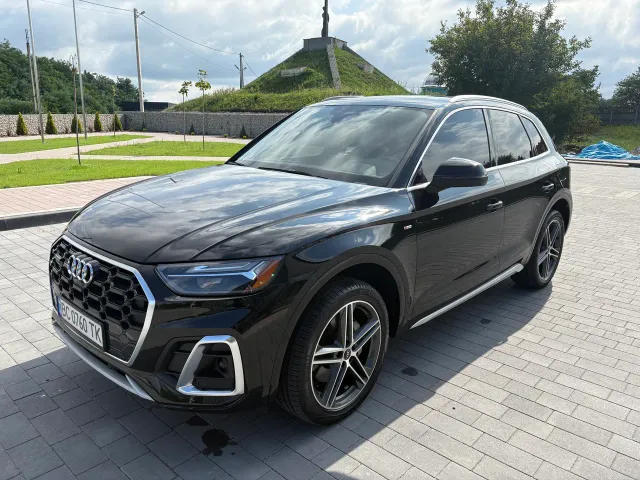 Audi Q5 - фото 2