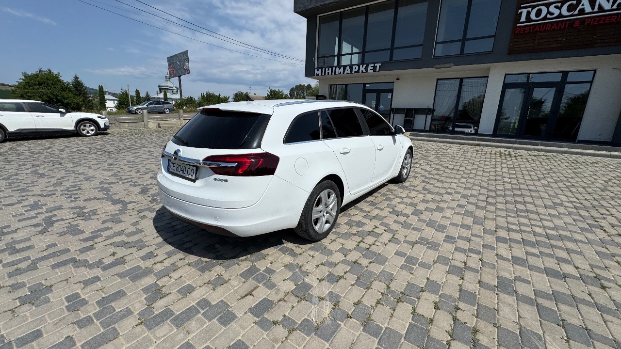Opel Insignia - фото 8