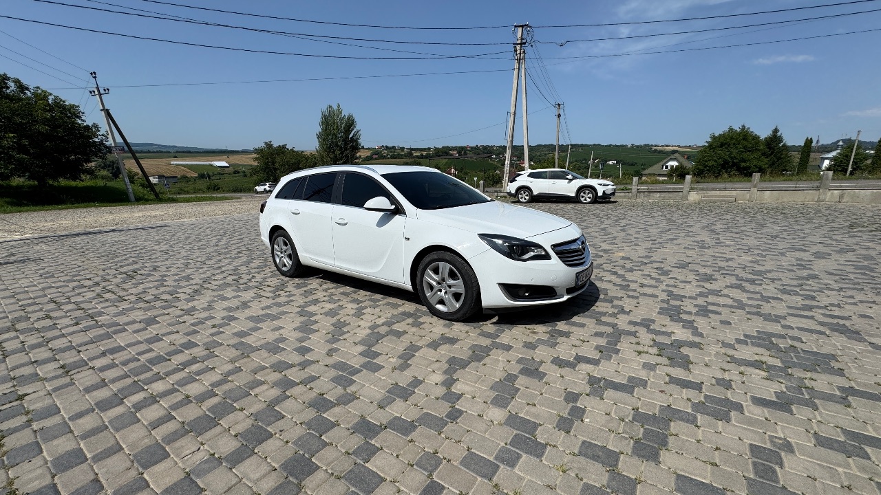 Opel Insignia - фото 10